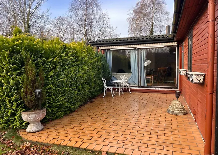 Prázdninový dům Charming In Peaceful Area