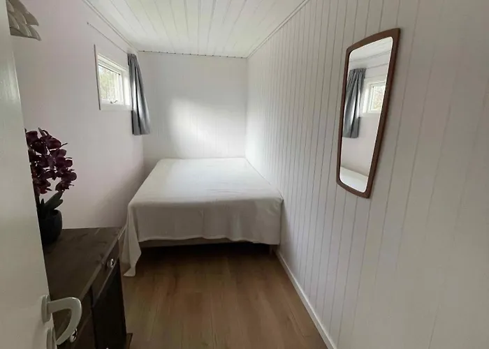 Charming In Peaceful Area Prázdninový dům *